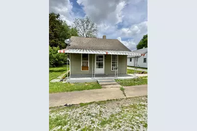 304 Franklin, Saint Paul, IN 47272 - Photo 1