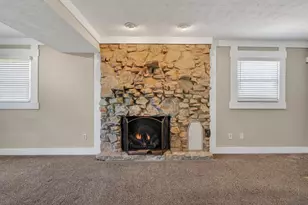 1047 Tekulve, Batesville, IN 47006 - Photo 21