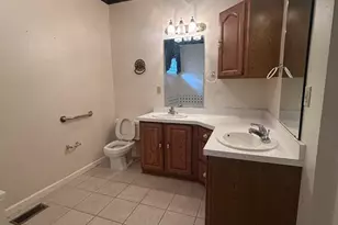 905 S Park Ave, Batesville, IN 47006 - Photo 5