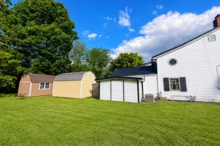 304 Pearl St, Vevay, IN 47043 - Photo 3