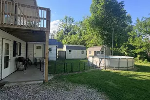 304 Pearl St, Vevay, IN 47043 - Photo 15
