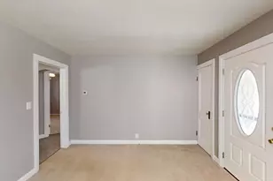 219 N Park Ave, Batesville, IN 47006 - Photo 3
