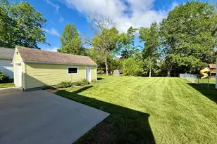 219 N Park Ave, Batesville, IN 47006 - Photo 19