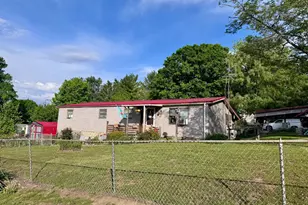 344 Lafayette St, Laurel, IN 47024 - Photo 15