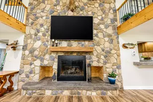 3824 E County Rd 750 S, Connersville, IN 47331 - Photo 7