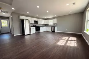 412 S Ireland St, Greensburg, IN 47240 - Photo 5