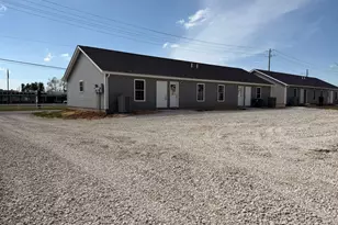 412 S Ireland St, Greensburg, IN 47240 - Photo 3