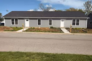 406 S Ireland St, Greensburg, IN 47240 - Photo 1