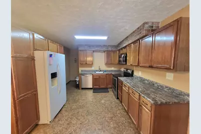 5864 Alberta Drive, Aurora, IN 47001 - Photo 5