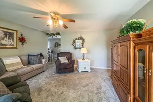 3345 30th St, Columbus, IN 47203 - Photo 3