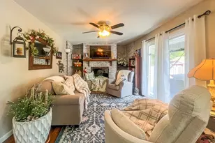 3345 30th St, Columbus, IN 47203 - Photo 9