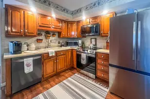 3345 30th St, Columbus, IN 47203 - Photo 5
