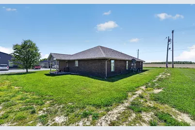 972 W 300 N, Osgood, IN 47037 - Photo 5