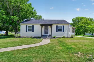 206 E Carr St, Milan, IN 47031 - Photo 1