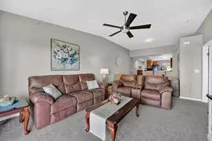 304 Riverscape Ct, Lawrenceburg, IN 47025 - Photo 9