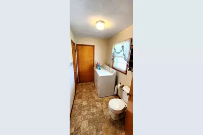 2394 S Sunset Drive, Connersville, IN 47331 - Photo 17