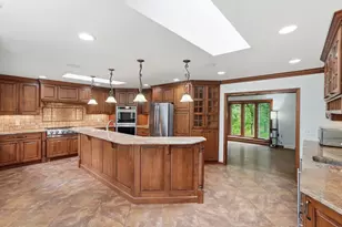 1122 Thornhill Ln, Lawrenceburg, IN 47025 - Photo 17