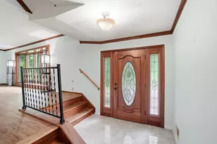 1122 Thornhill Ln, Lawrenceburg, IN 47025 - Photo 9