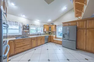 10449 North Dearborn, Sunman, IN 47041 - Photo 23