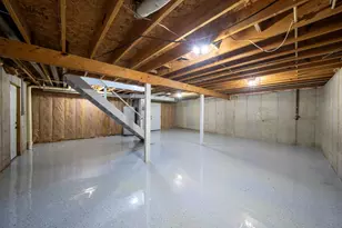 304 Sunset Dr, Aurora, IN 47001 - Photo 37