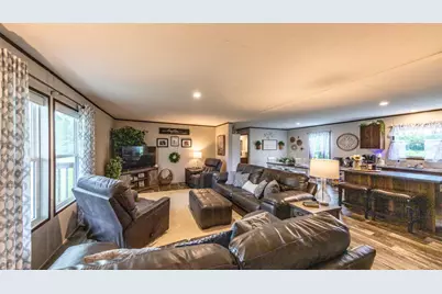 24064 US Highway 52, Laurel, IN 47024 - Photo 3