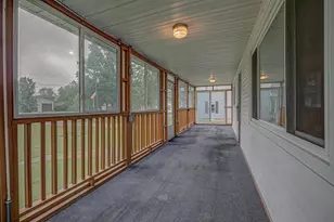 13186 Sunset Dr, Dillsboro, IN 47018 - Photo 7