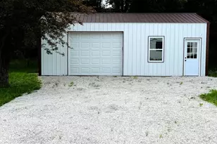 10734 Hueseman Rd, Aurora, IN 47001 - Photo 17