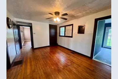 2538 E State Road 44, Connersville, IN 47331 - Photo 5