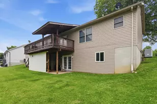 108 Farrar Dr, Aurora, IN 47001 - Photo 63