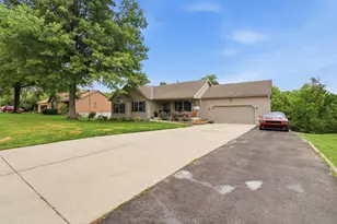 108 Farrar Dr, Aurora, IN 47001 - Photo 5