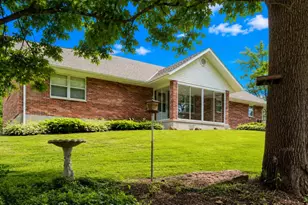 240 E Austin St, Versailles, IN 47042 - Photo 1