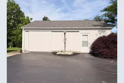 240 E Austin Street, Versailles, IN 47042 - Photo 17