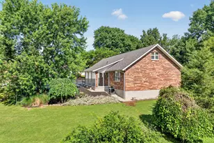 240 E Austin St, Versailles, IN 47042 - Photo 81