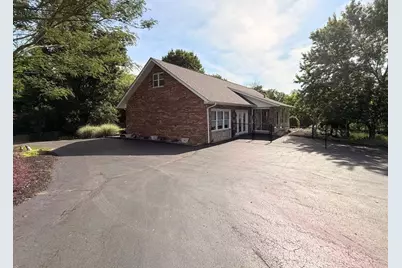 240 E Austin Street, Versailles, IN 47042 - Photo 19