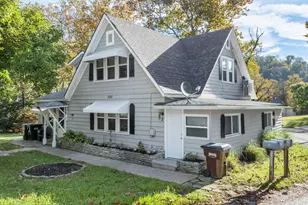 580 Indiana Ave, Aurora, IN 47001 - Photo 1
