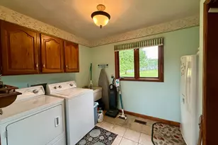 14 Beechwood Ct, Batesville, IN 47006 - Photo 9