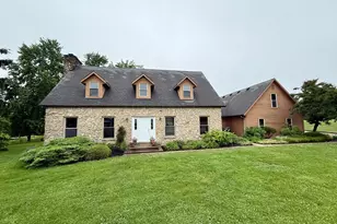 14 Beechwood Ct, Batesville, IN 47006 - Photo 1