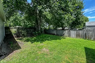 417 S Park Ave, Batesville, IN 47006 - Photo 5