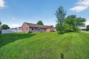 2193 Gibson Dr, Lawrenceburg, IN 47025 - Photo 3