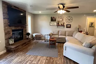 1006 Doesprings Dr, Sunman, IN 47041 - Photo 5
