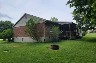 10827 Highridge Rd, Aurora, IN 47001 - Photo 5