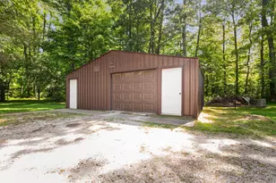 8568 E County Rd 400 N, Greensburg, IN 47240 - Photo 9