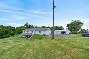 9453 Florence Hill, Florence, IN 47020 - Photo 1