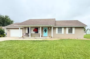 134 Michael St, Versailles, IN 47042 - Photo 1