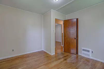 111 Parkside Avenue, Lawrenceburg, IN 47025 - Photo 23