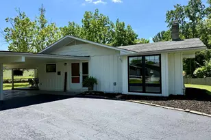 112 S 2nd St, Batesville, IN 47006 - Photo 27