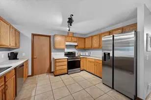 2607 S County Rd 750 E, Dillsboro, IN 47018 - Photo 17