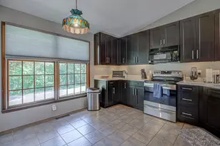 1754 Cove Circle E, Lawrenceburg, IN 47025 - Photo 17