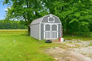 8434 N State Road 101, Sunman, IN 47041 - Photo 19