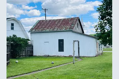 914 Franklin, Brookville, IN 47012 - Photo 35